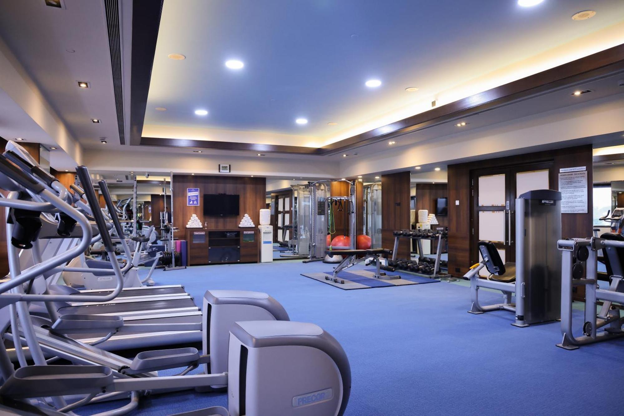 Balaji Sarovar Premiere Solapur Ngoại thất bức ảnh